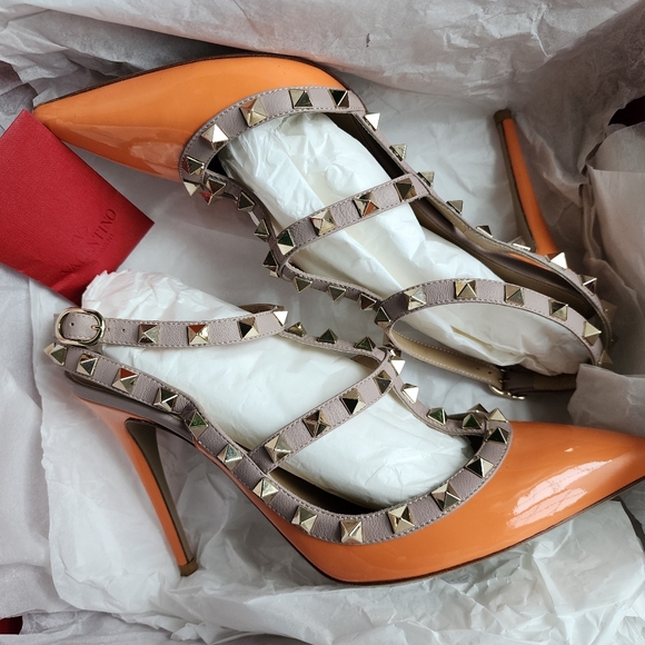 Valentino Garavani Rockstud Studded orange Leather Pumps Heels Size: 38.5 - Picture 9 of 9